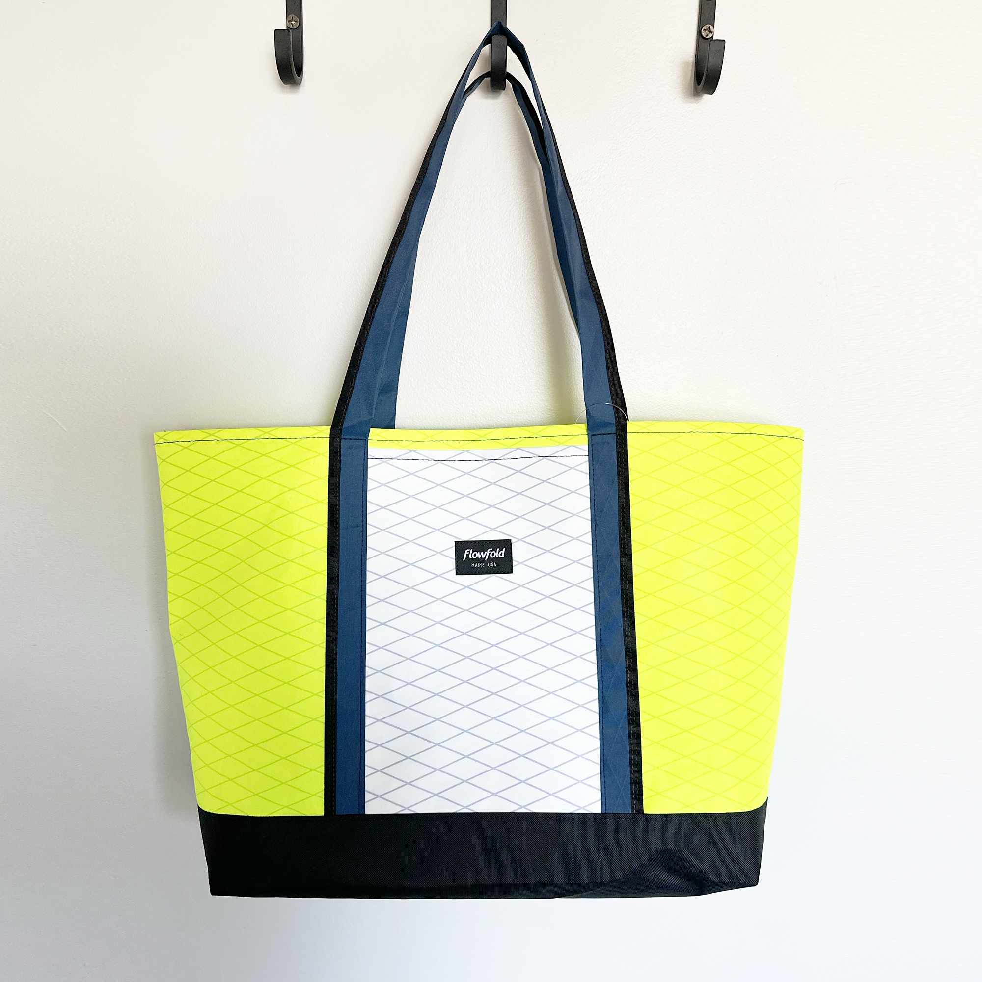 Maker's Choice Mammoth Tote |  Design No.16