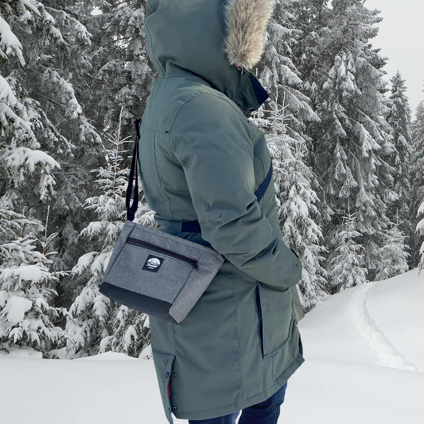 Traverse Crossbody Mini