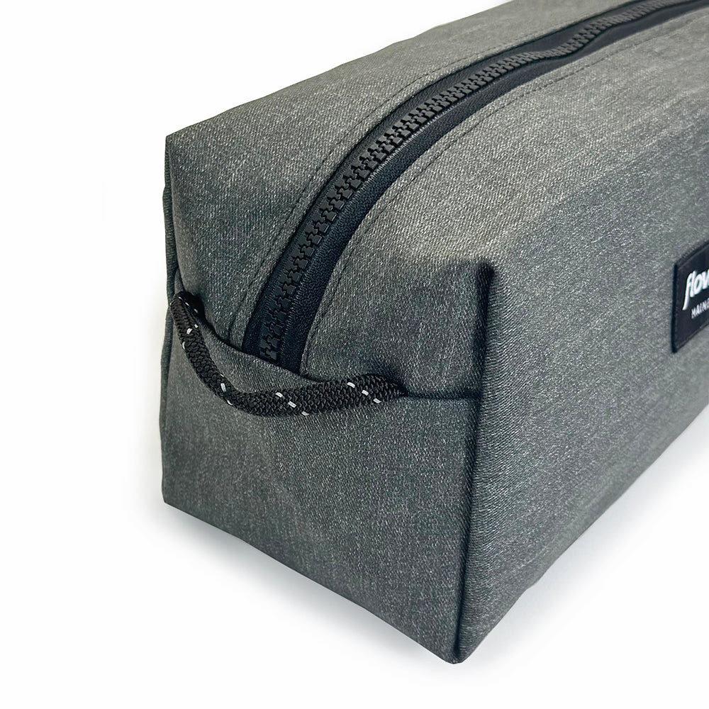 Flowfold Aviator Dopp Kit & Toiletry Case