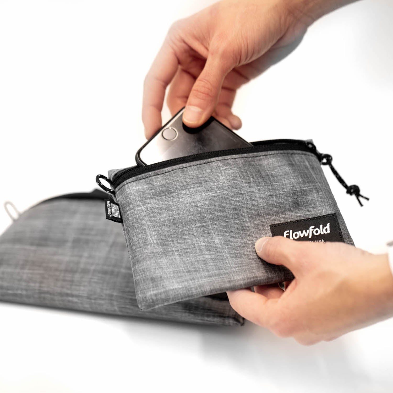Water-resistant Airtight Zipper Pouch Ultra-light Travel Packing